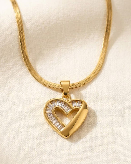 Baguette-cut crystal heart Necklace