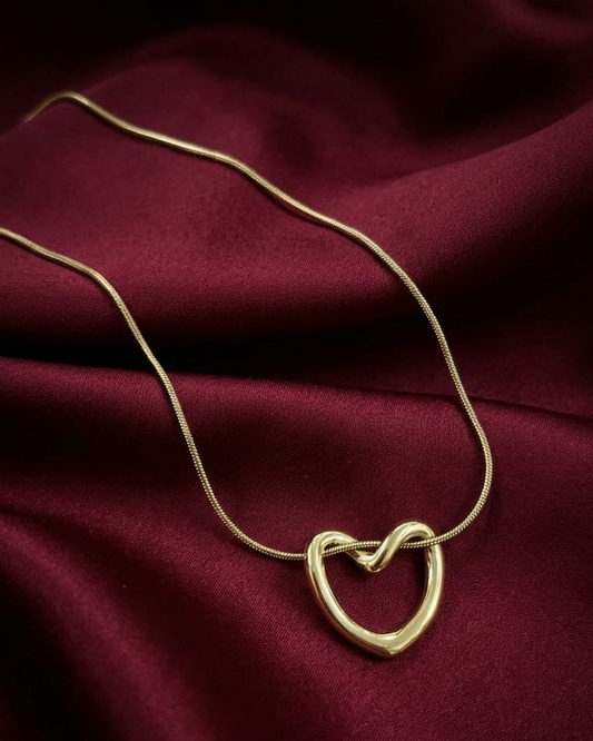 Twisted Heart Necklace | Rakhi Gift
