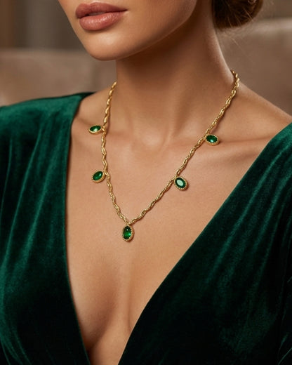 To Mom | Emerald Green Curve Chain Necklace | Gift Set